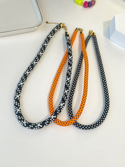 Collar Hilerys
